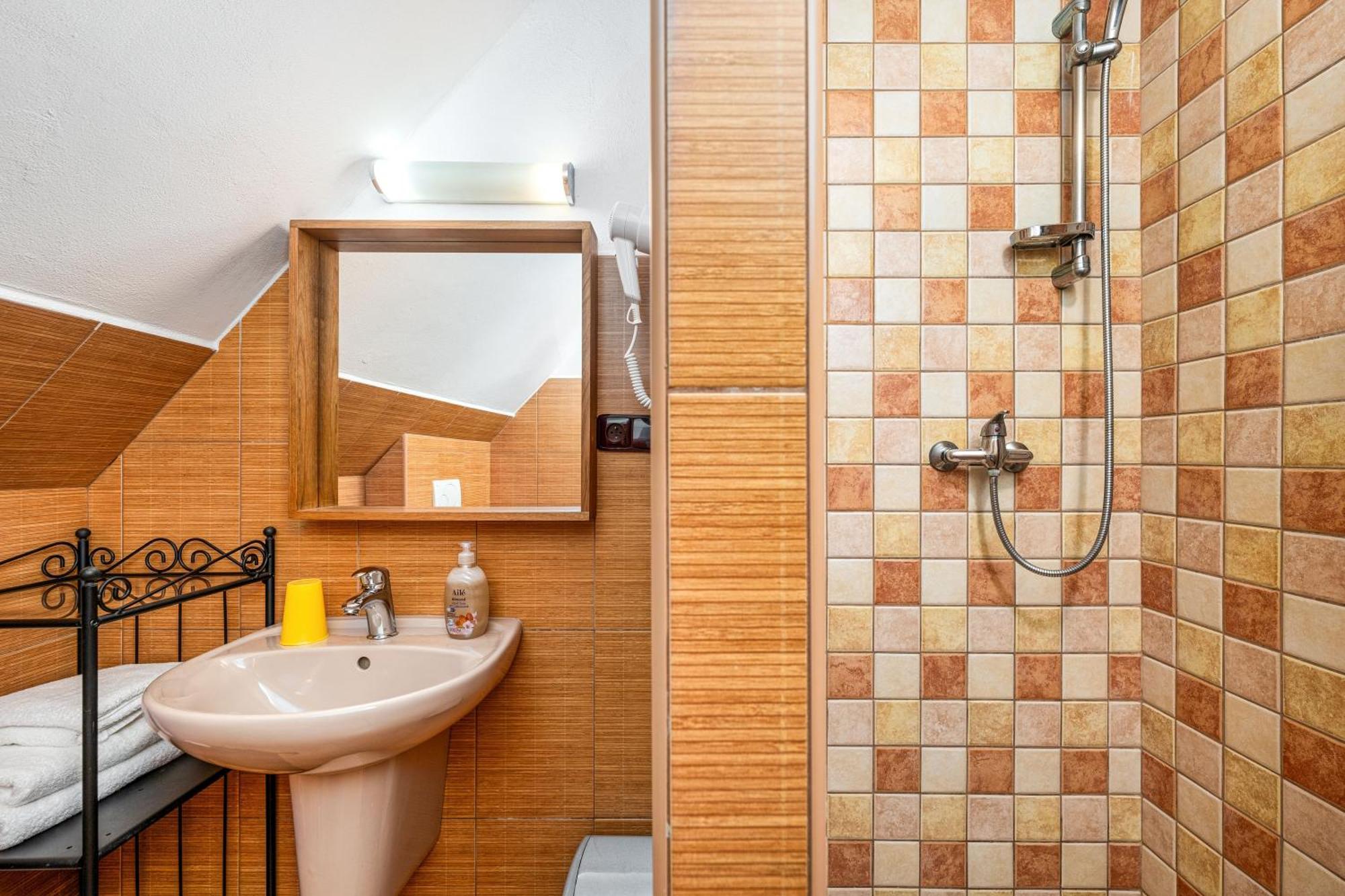 Penzion Kriz Český Krumlov Zimmer foto